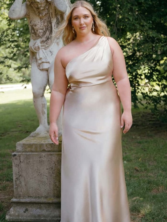 Jenny Yoo Dresses & Skirts - Jenny Yoo One-Shoulder Satin Gown in Champagne Gold size 6